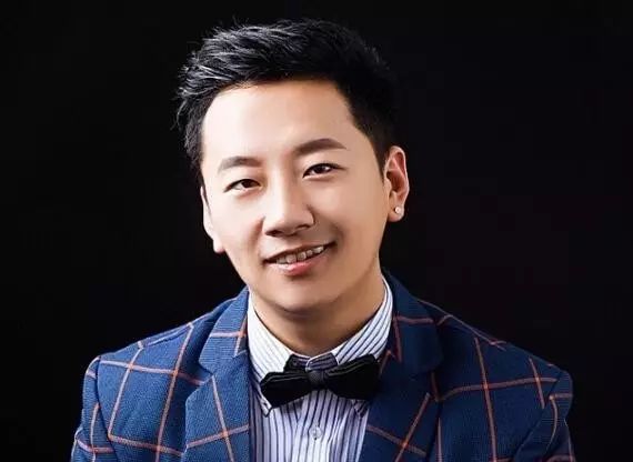 你和LOL大神還差一節(jié)課的距離