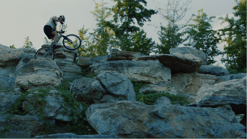 鋒芒未斂 | 不是每個人都能「這樣」登峰造極