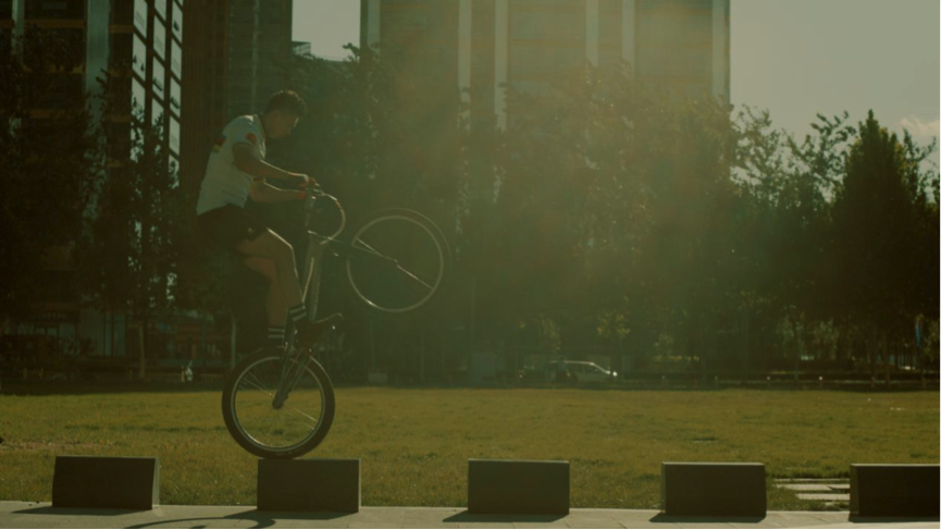 鋒芒未斂 | 不是每個人都能「這樣」登峰造極