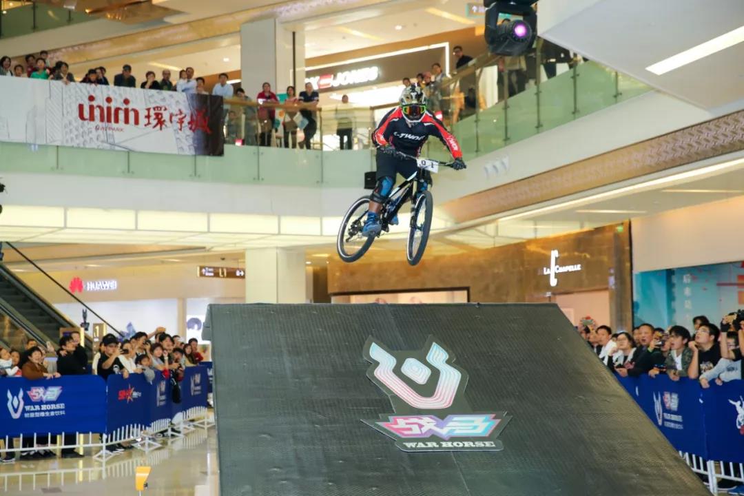 準(zhǔn)備好迎接來自刺激現(xiàn)場(chǎng)的熱血洗禮吧！