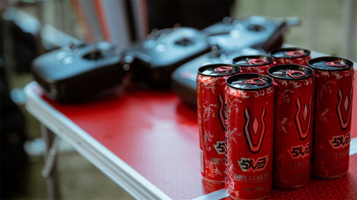 #戰(zhàn)馬敢玩時刻#FPV穿越機派對