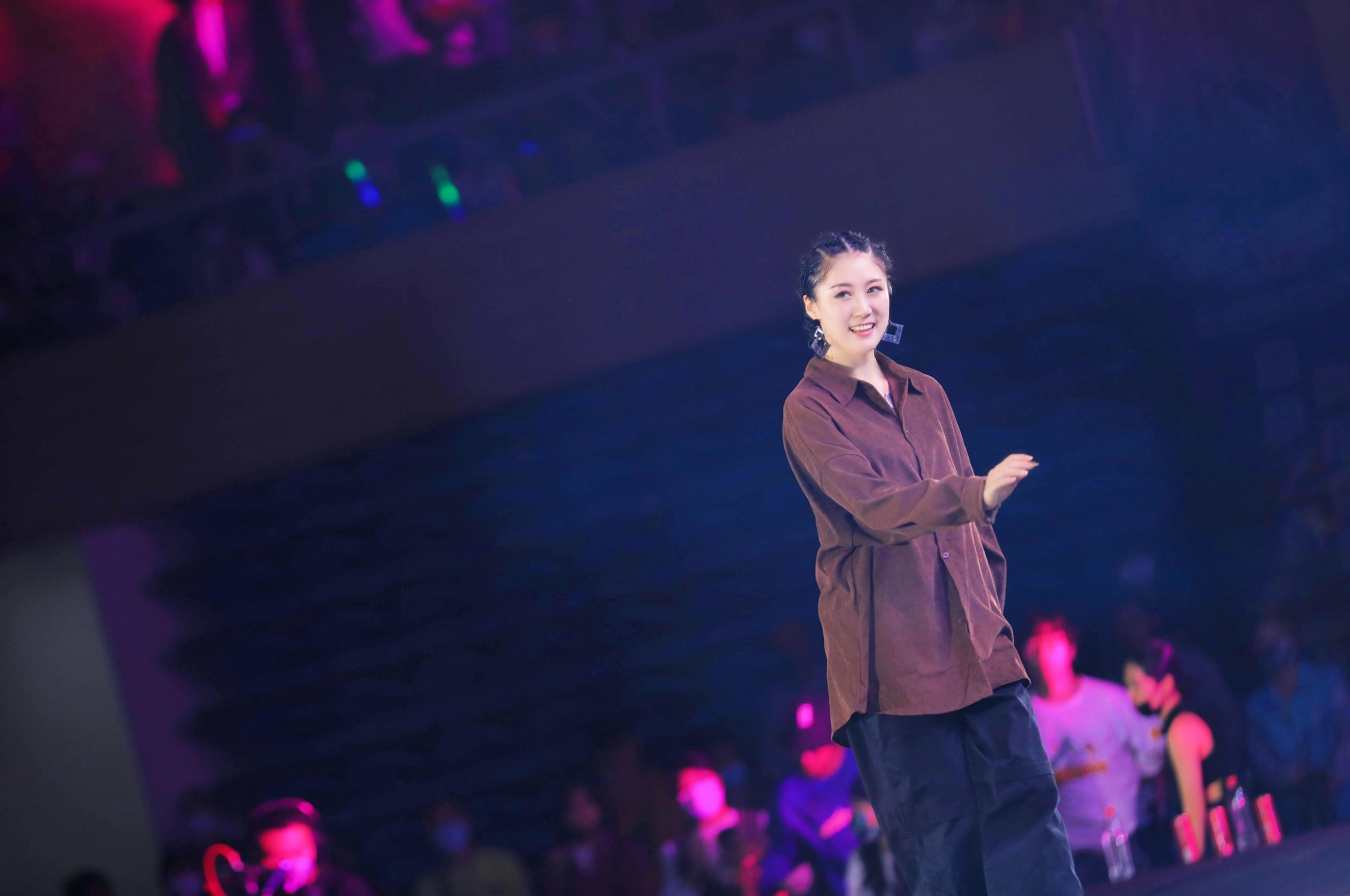 2021戰(zhàn)馬街舞總決賽圓滿收官  四位年度冠軍斬獲金色獎(jiǎng)杯