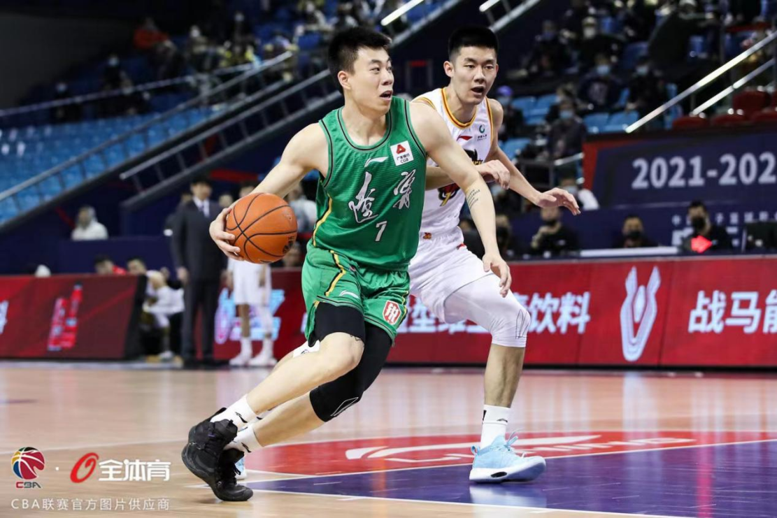 含維生素的飲料怎么選？補(bǔ)充能量，就選戰(zhàn)馬！