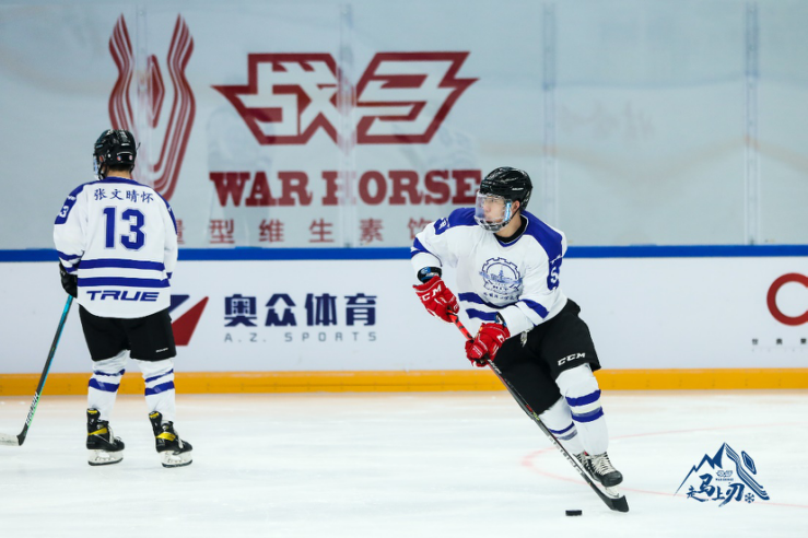 北京冬奧落帷幕，戰(zhàn)馬冰雪不止步