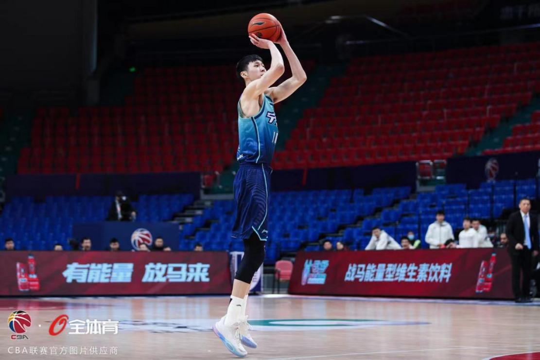 看能量型飲料誰主沉浮，戰(zhàn)馬飲料優(yōu)勢突出