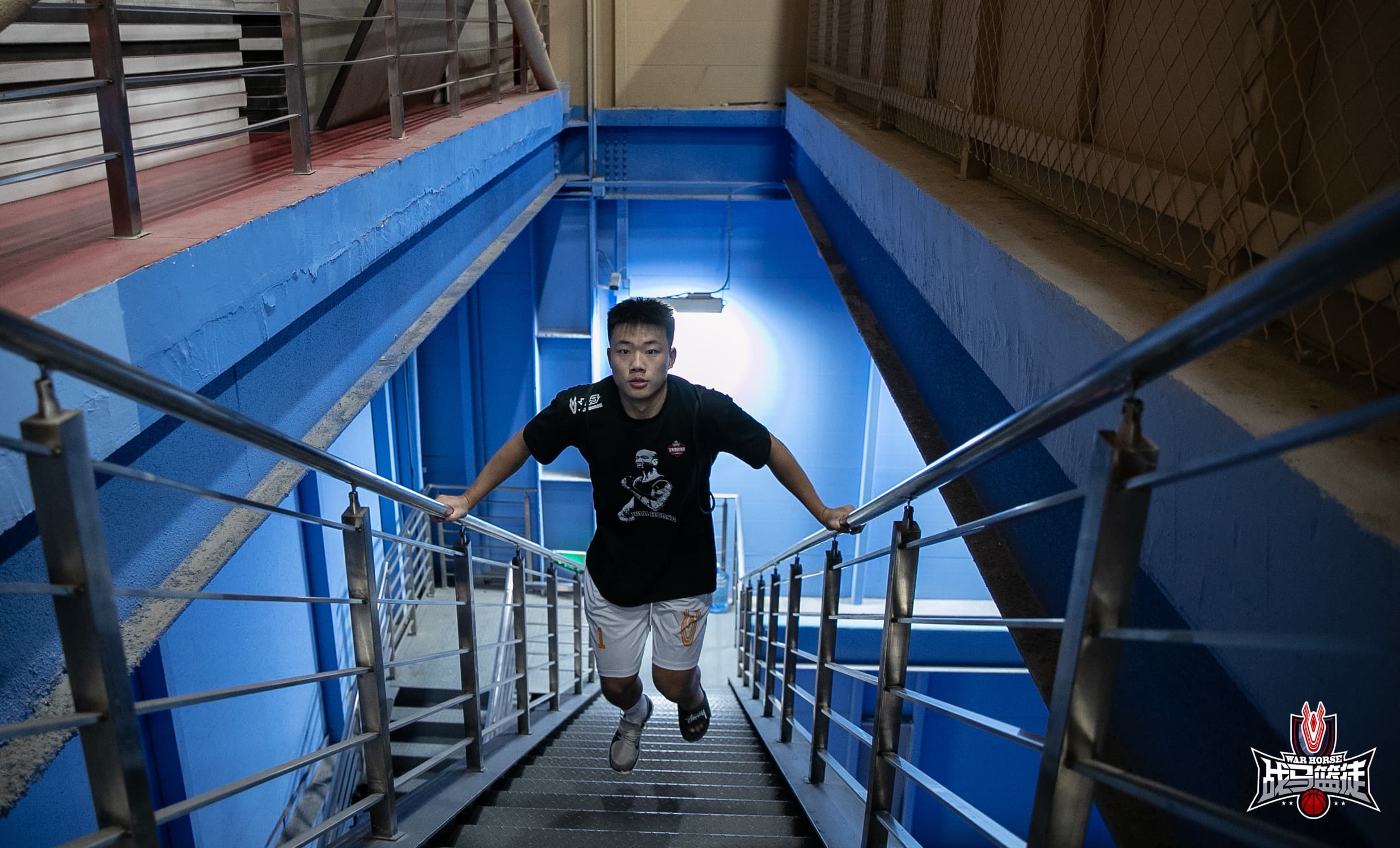 戰(zhàn)馬籃徒訓(xùn)練營(yíng)——籃球人的熱愛(ài)，年輕人的舞臺(tái)