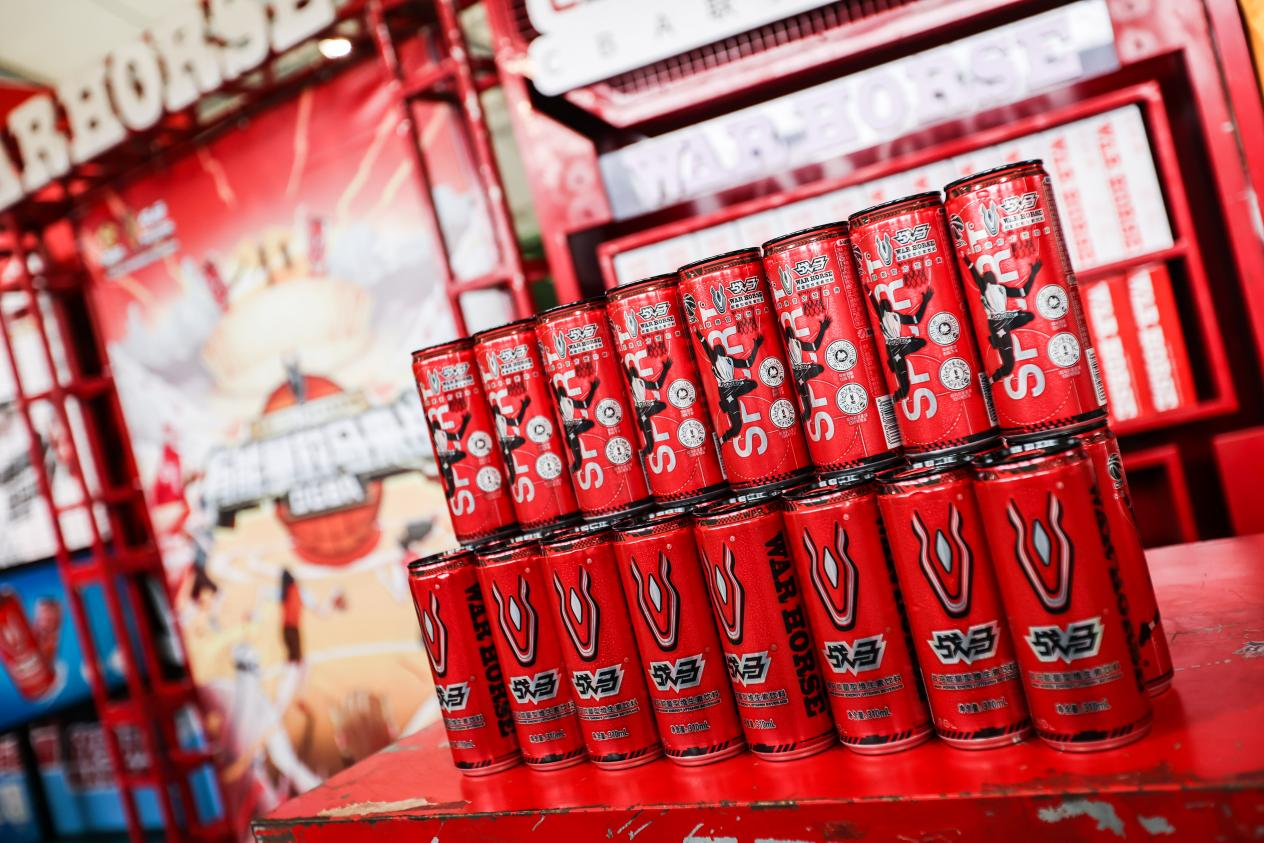 街舞與國(guó)產(chǎn)飲料品牌的碰撞，擦出名為“舞可匹敵”的火花