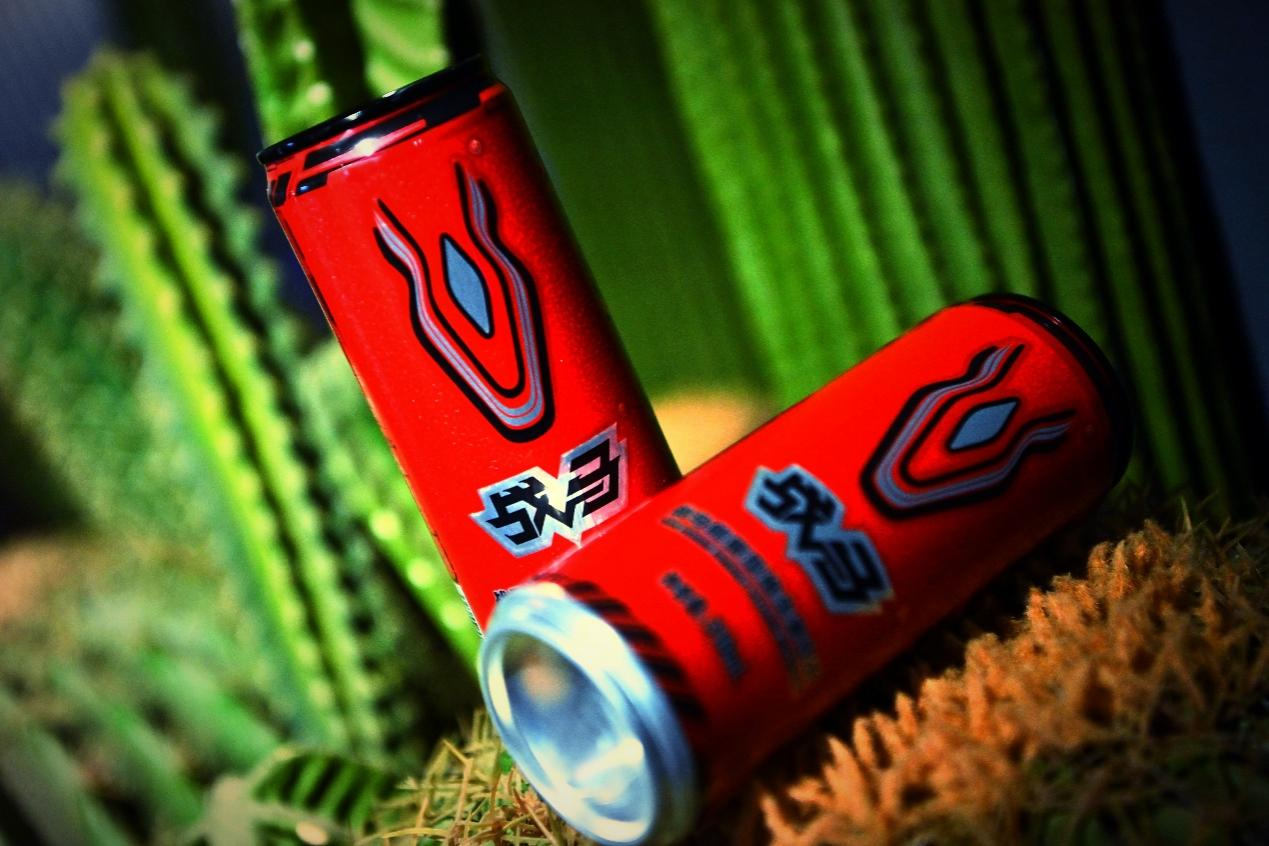 點燃年輕人戰(zhàn)力的高顏值飲料，戰(zhàn)馬必定名列前茅