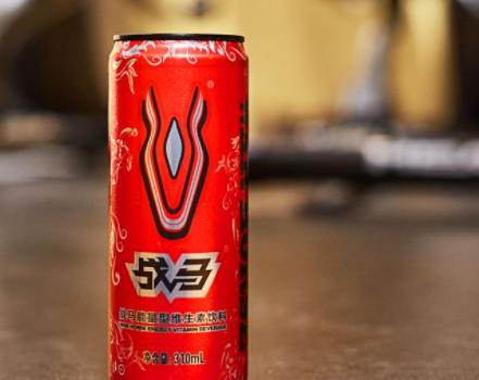 國產(chǎn)能量型飲料戰(zhàn)馬，讓你熬夜追劇沒煩惱！