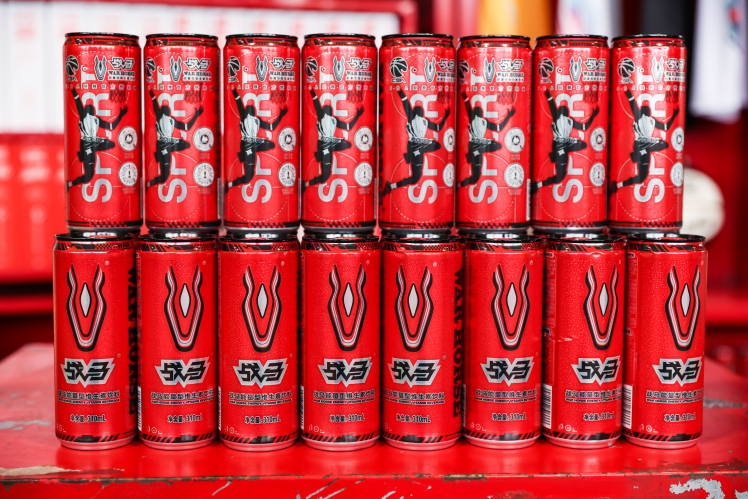 健身必備功能型飲料，戰(zhàn)馬能量飲料助你運(yùn)動(dòng)路上能量不掉線