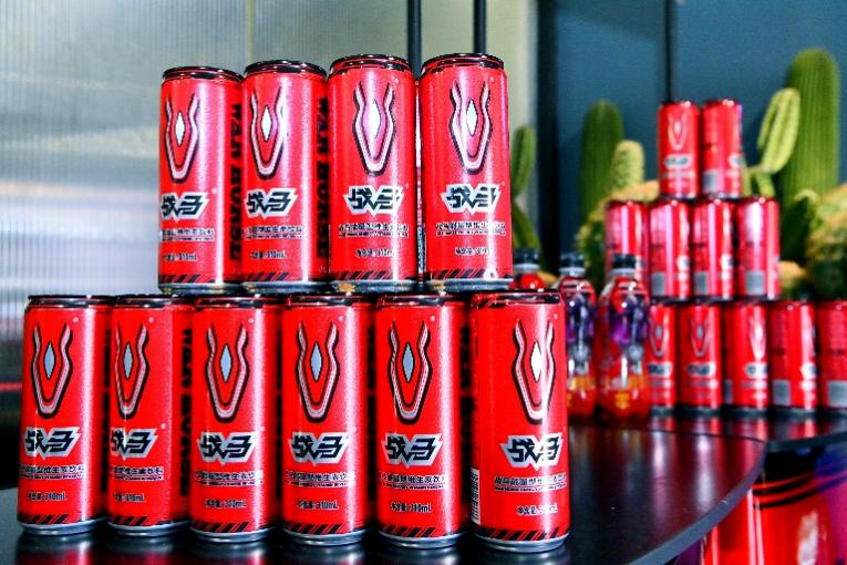 熬夜專屬神器，戰(zhàn)馬能量型維生素飲料名實相符