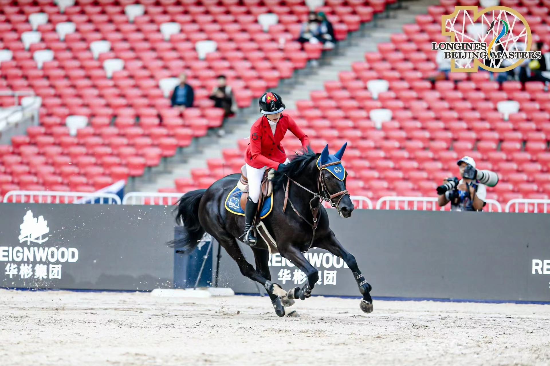 年輕人喜歡的國產(chǎn)能量飲料，戰(zhàn)馬陪伴騎手上演超燃時刻