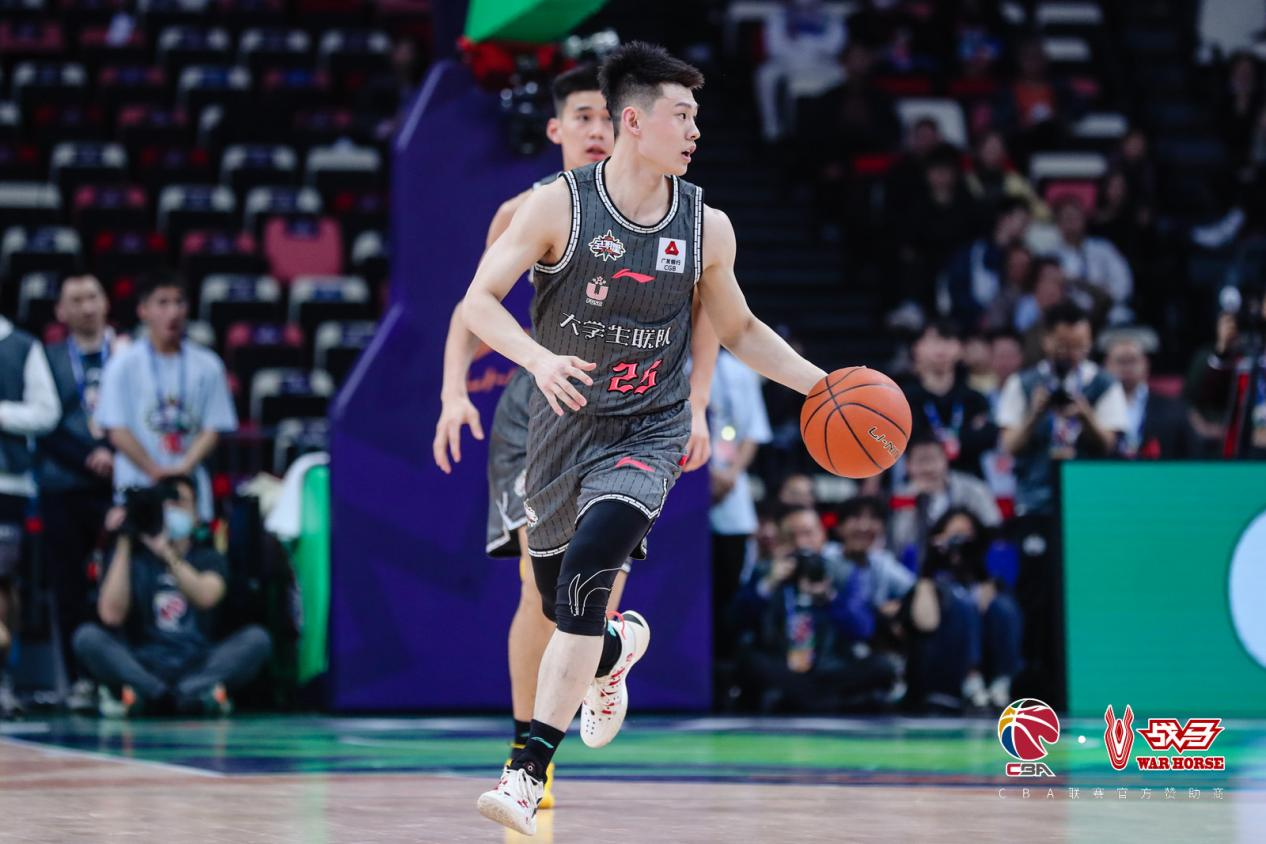 「戰(zhàn)馬籃徒」王嵐嵚亮相廈門，正式登陸CBA全明星周末