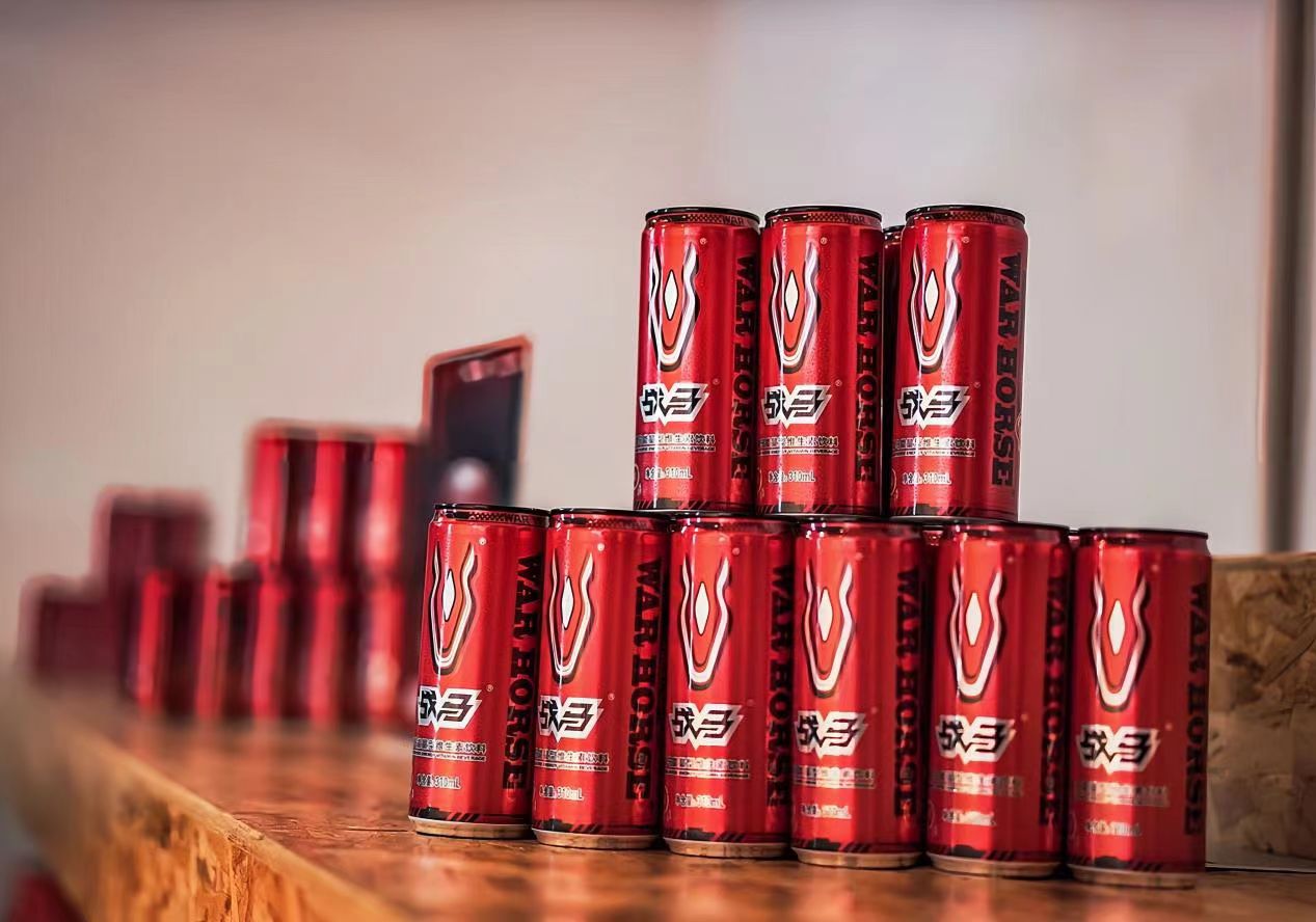 更受中國電競用戶喜歡的功能飲料，做游戲玩家的能量外掛