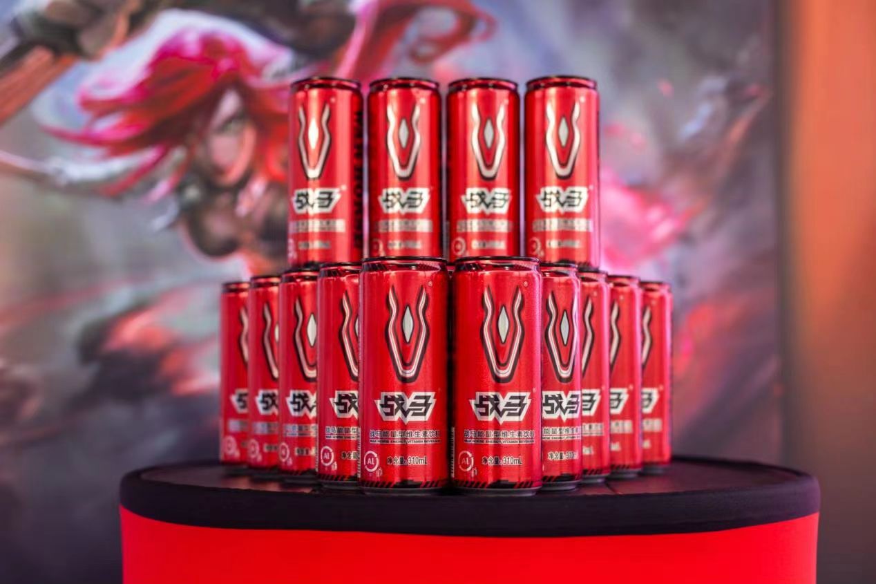 電競飲料哪款好？戰(zhàn)馬能量型維生素飲料一“馬”當(dāng)先