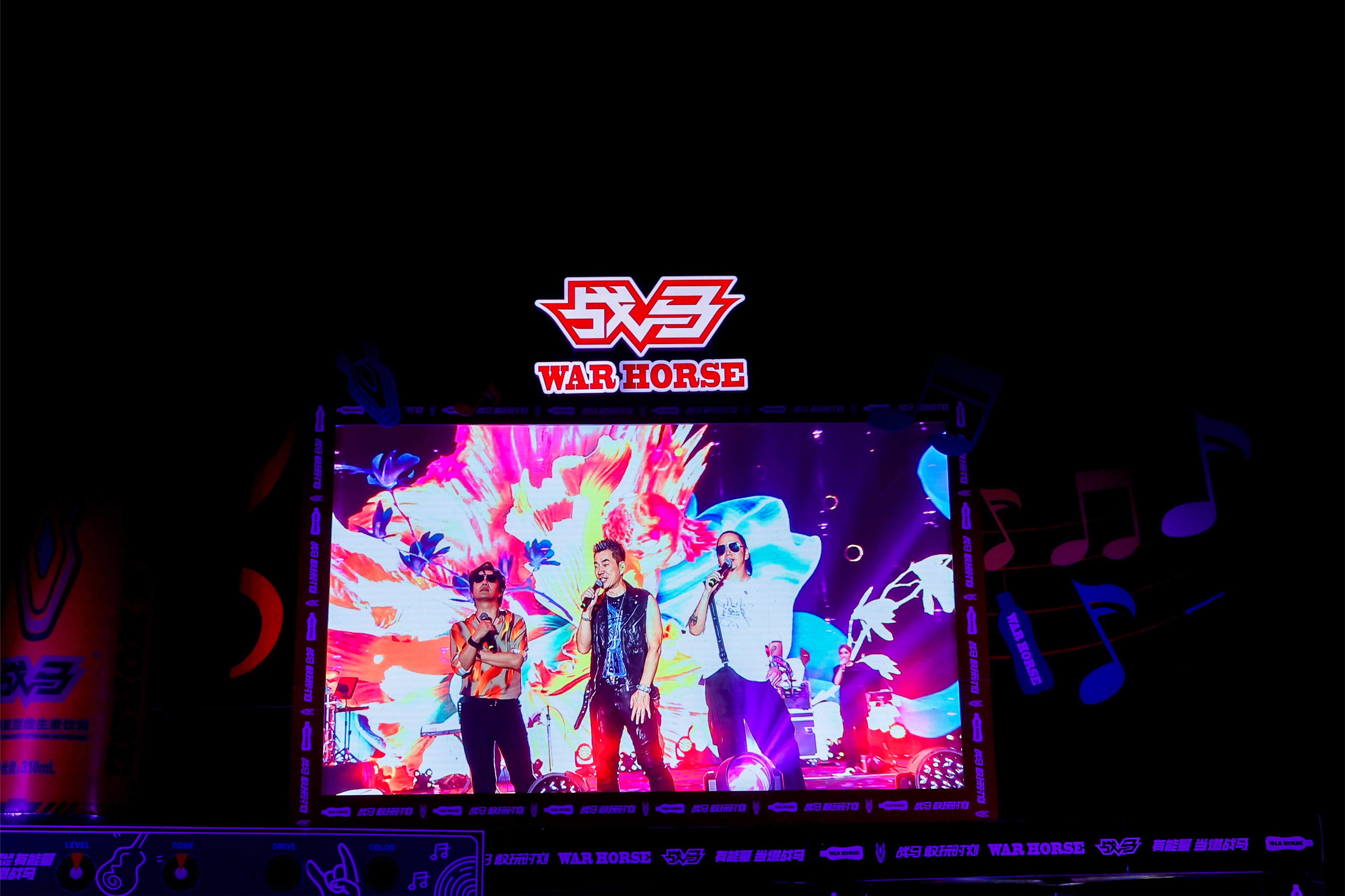 戰(zhàn)馬出征張北草原音樂節(jié)，音樂+機(jī)車重燃滾燙青春