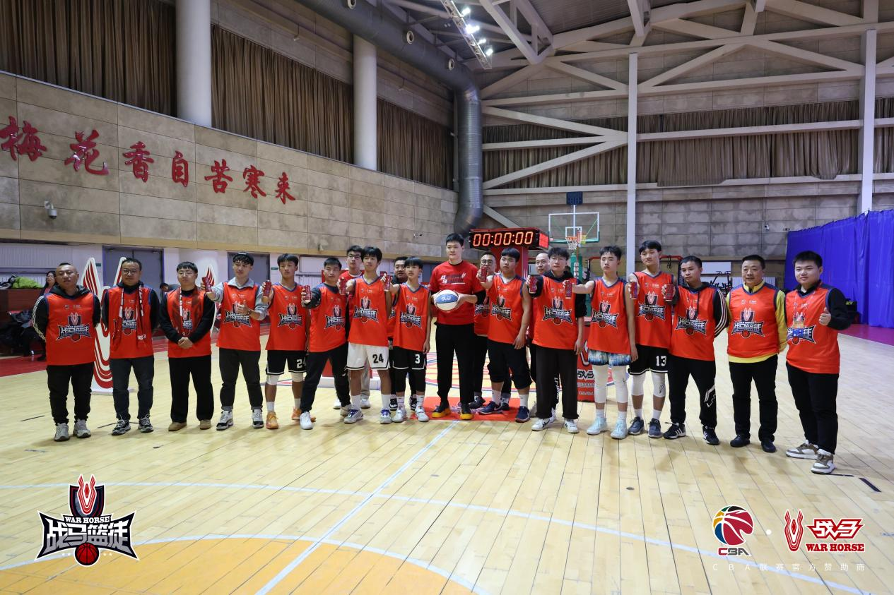 運(yùn)動(dòng)飲料還不知道選誰？上球場就帶這款