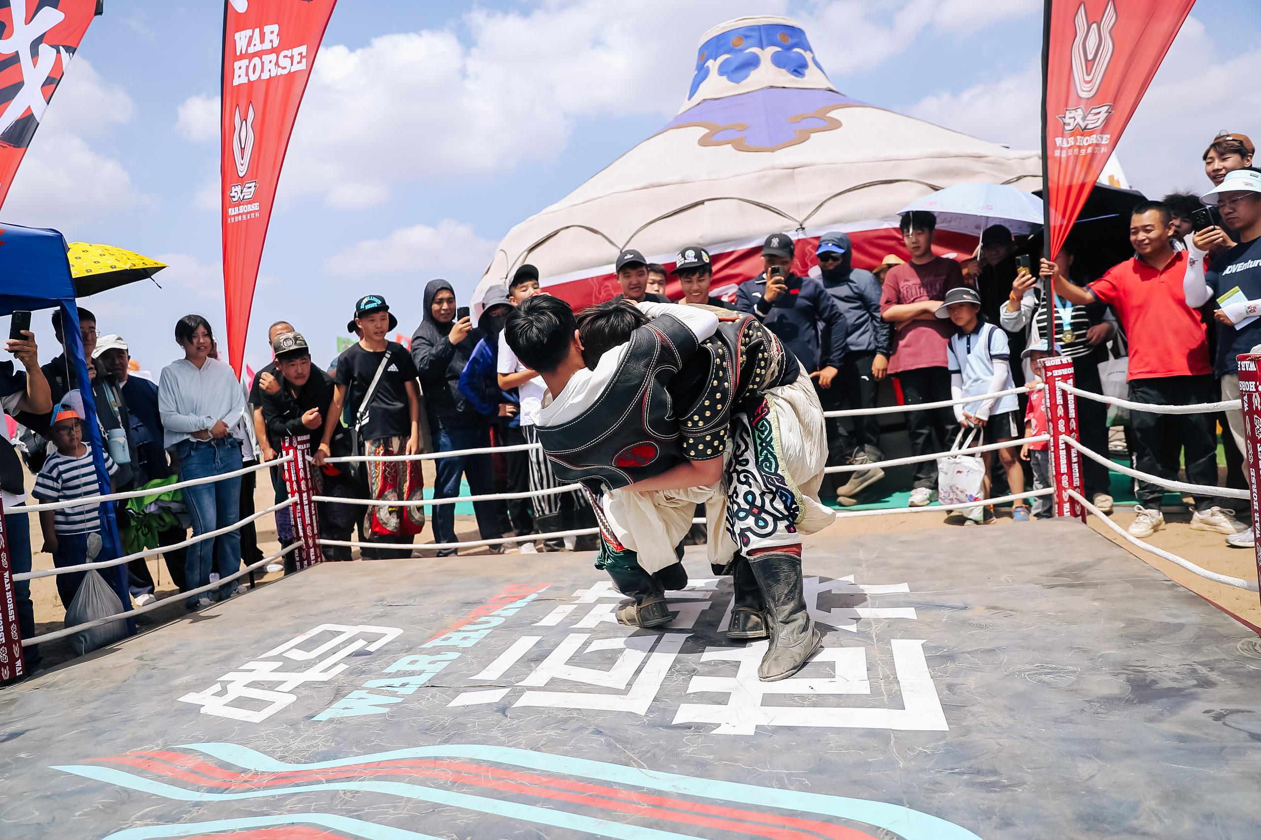 民族能量飲料戰(zhàn)馬品牌攜手內(nèi)蒙古第34屆那達(dá)慕，共創(chuàng)民族文化年輕化新風(fēng)尚