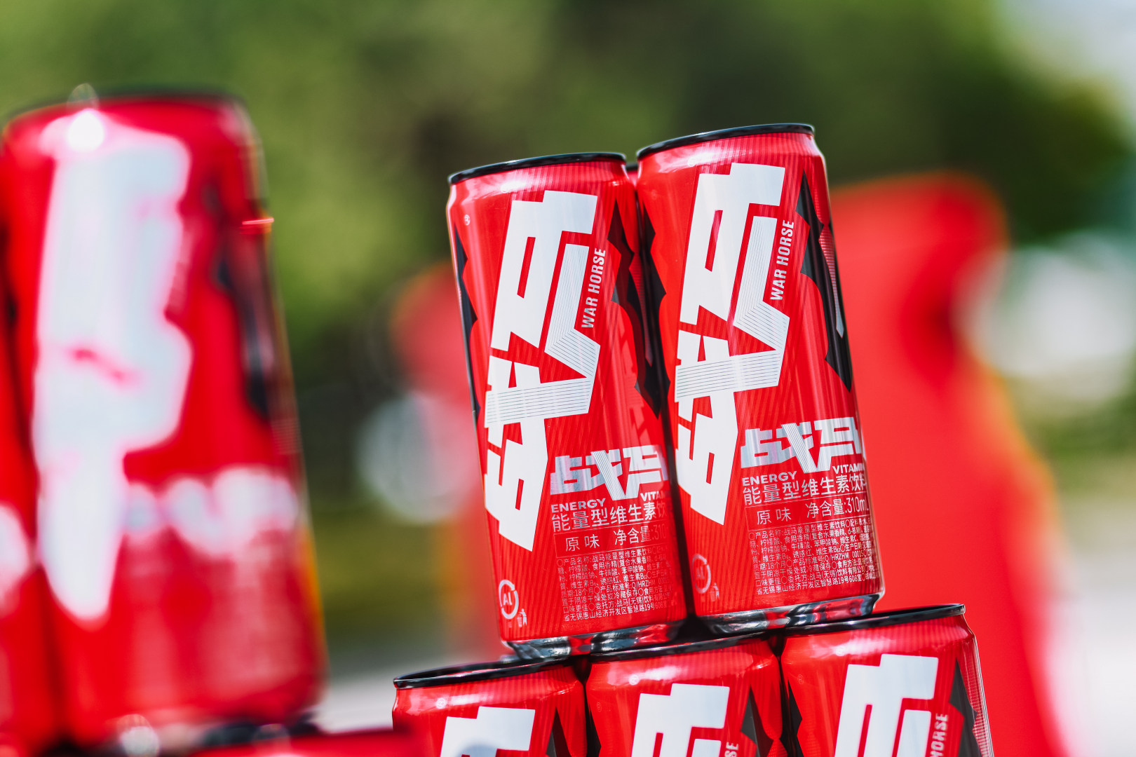 春日補(bǔ)充能量運(yùn)動(dòng)飲料怎么選？年輕人都選這個(gè)品牌