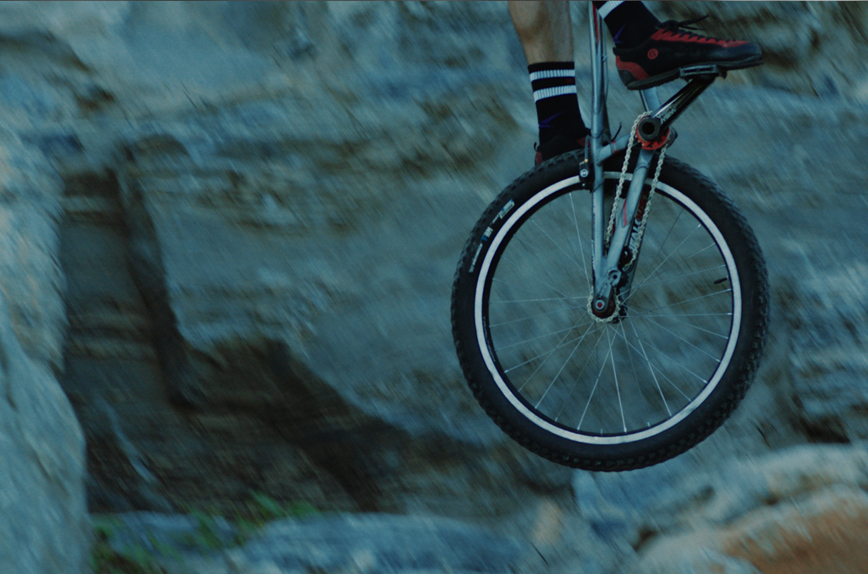 #敢玩時(shí)刻#不是每個(gè)人都能「這樣」登峰造極