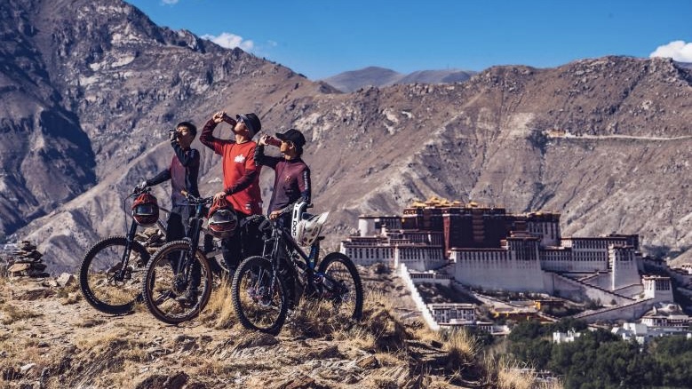 能量進藏，助夢單車少年