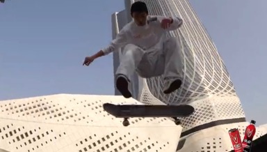 戰(zhàn)馬與街頭滑板的能量聯(lián)動